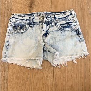Light wash denim shorts